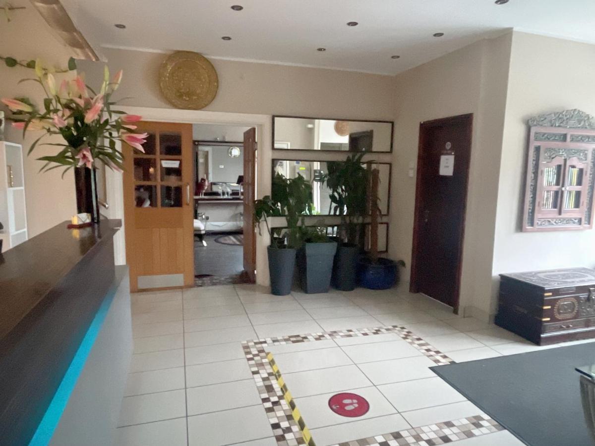 Park Crescent Hotel Μάντσεστερ Εξωτερικό φωτογραφία