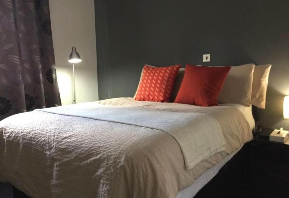 Park Crescent Hotel Μάντσεστερ Εξωτερικό φωτογραφία