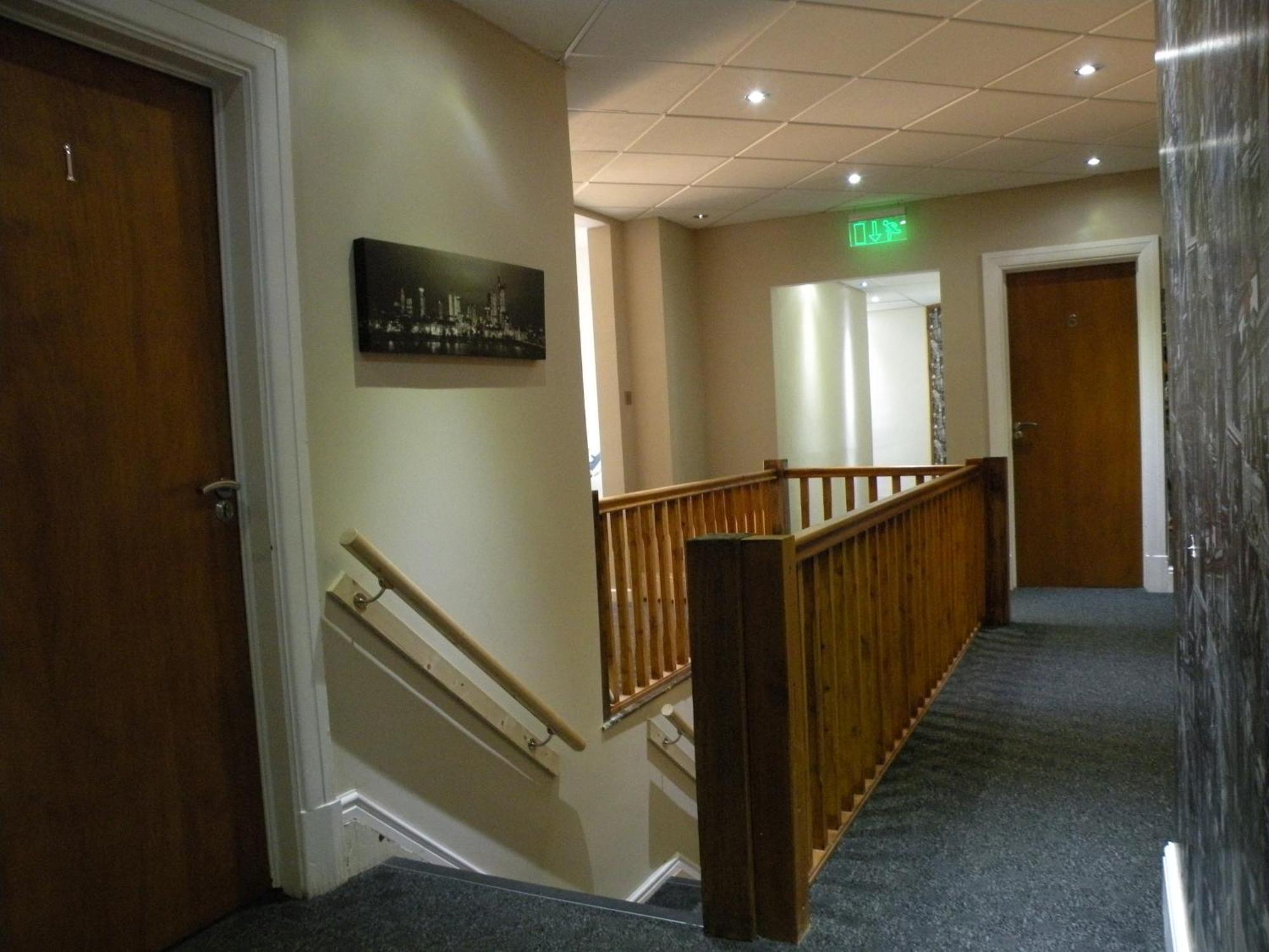Park Crescent Hotel Μάντσεστερ Εξωτερικό φωτογραφία